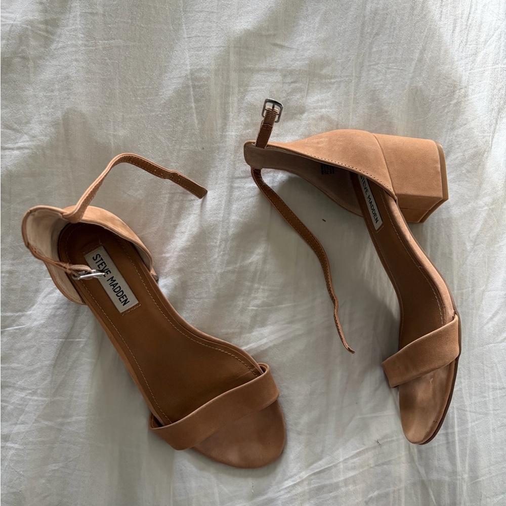 Steve Madden Tan Block Heel Sandals